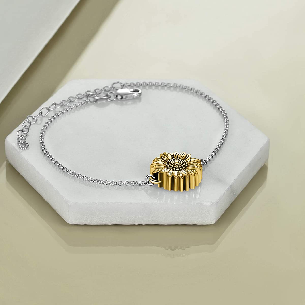Sunflower Bracelet for Ashes 925 Sterling Silver Sunflower Cremation Keepsake Pendant Locket Bracelet for Women Mom