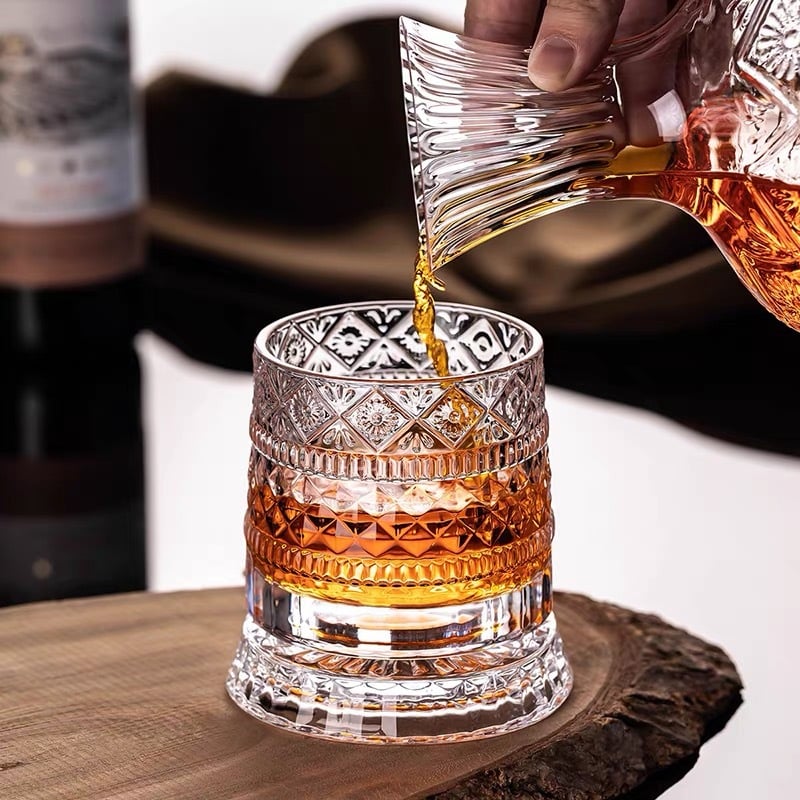 360 Degree Rotating Whiskey Glass
