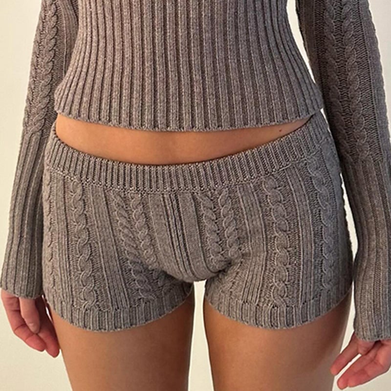 anyfreebie™-Cable Cloud Knit Sweater