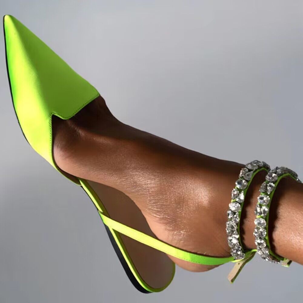 2025 Summer Glam Crystal Pointed Toe Flat Slide Sandals Fashionable Ankle Strap Shoe