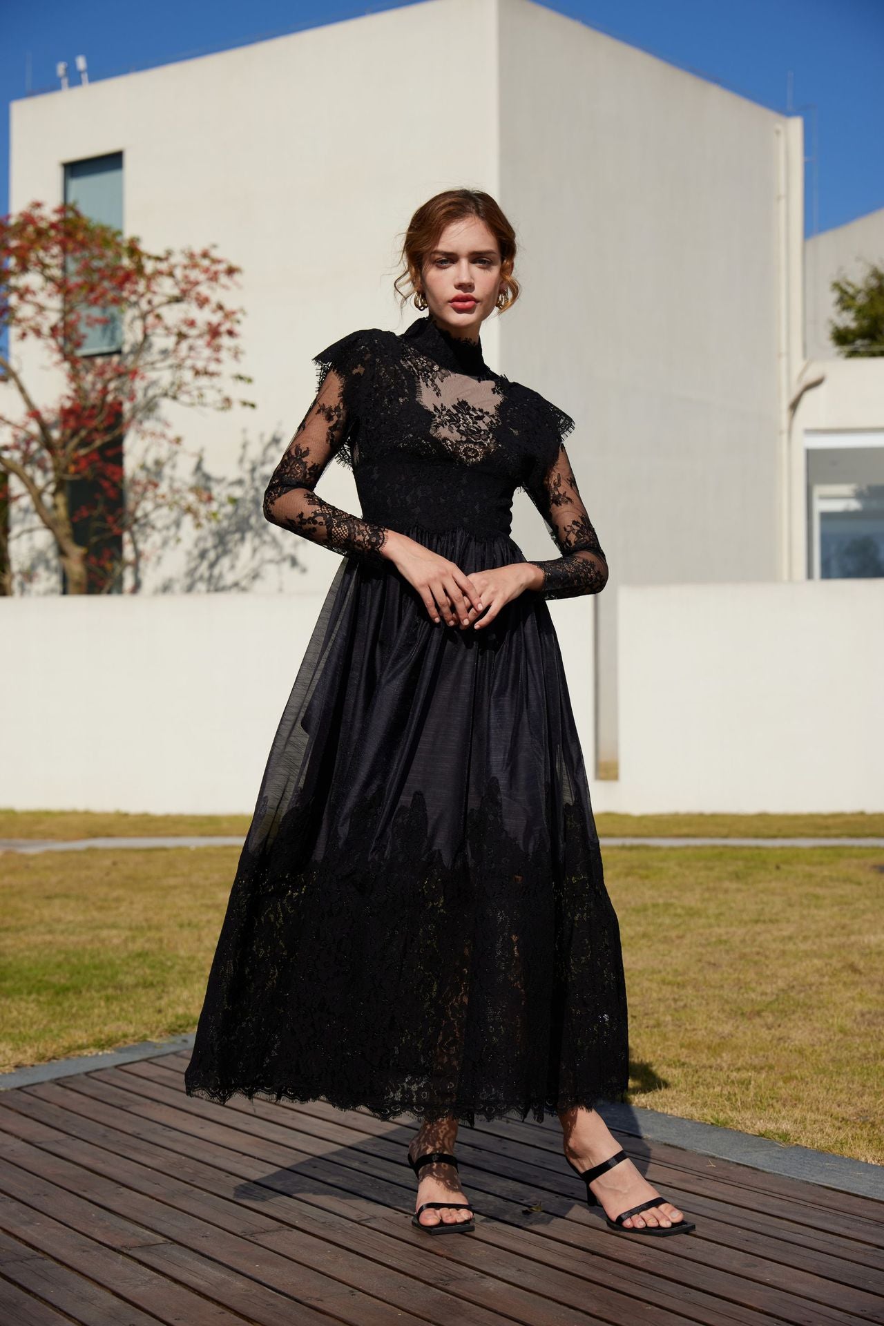 anyfreebie™-Long-sleeved lace mid-neck patchwork evening gown