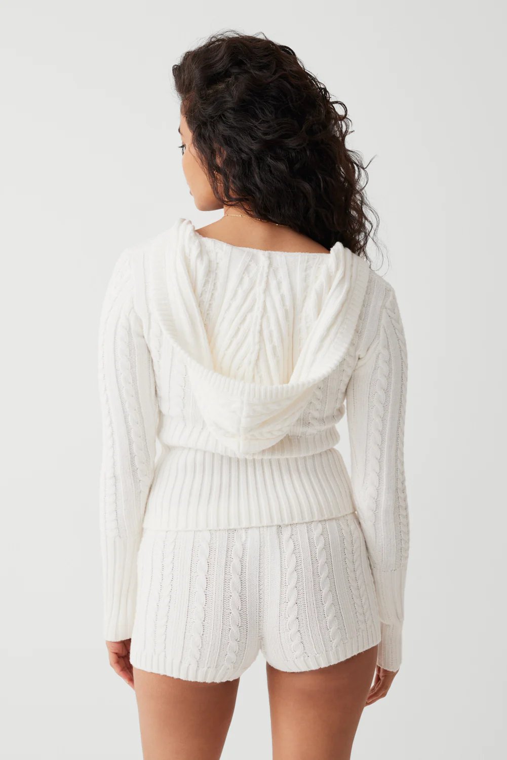 anyfreebie™-Cable Cloud Knit Sweater