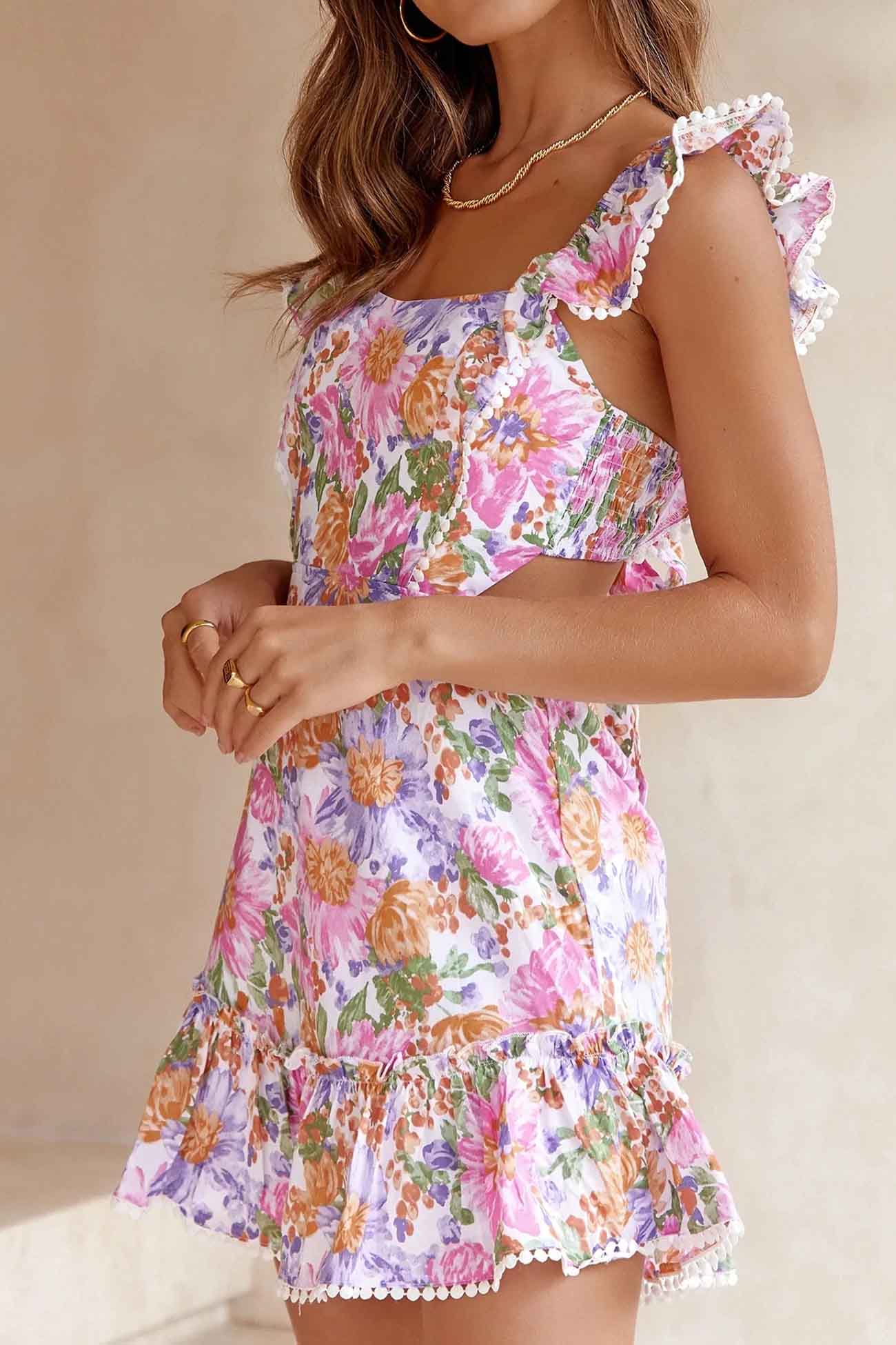 anyfreebie™-Floral Ruffle Back Tie Mini Dress