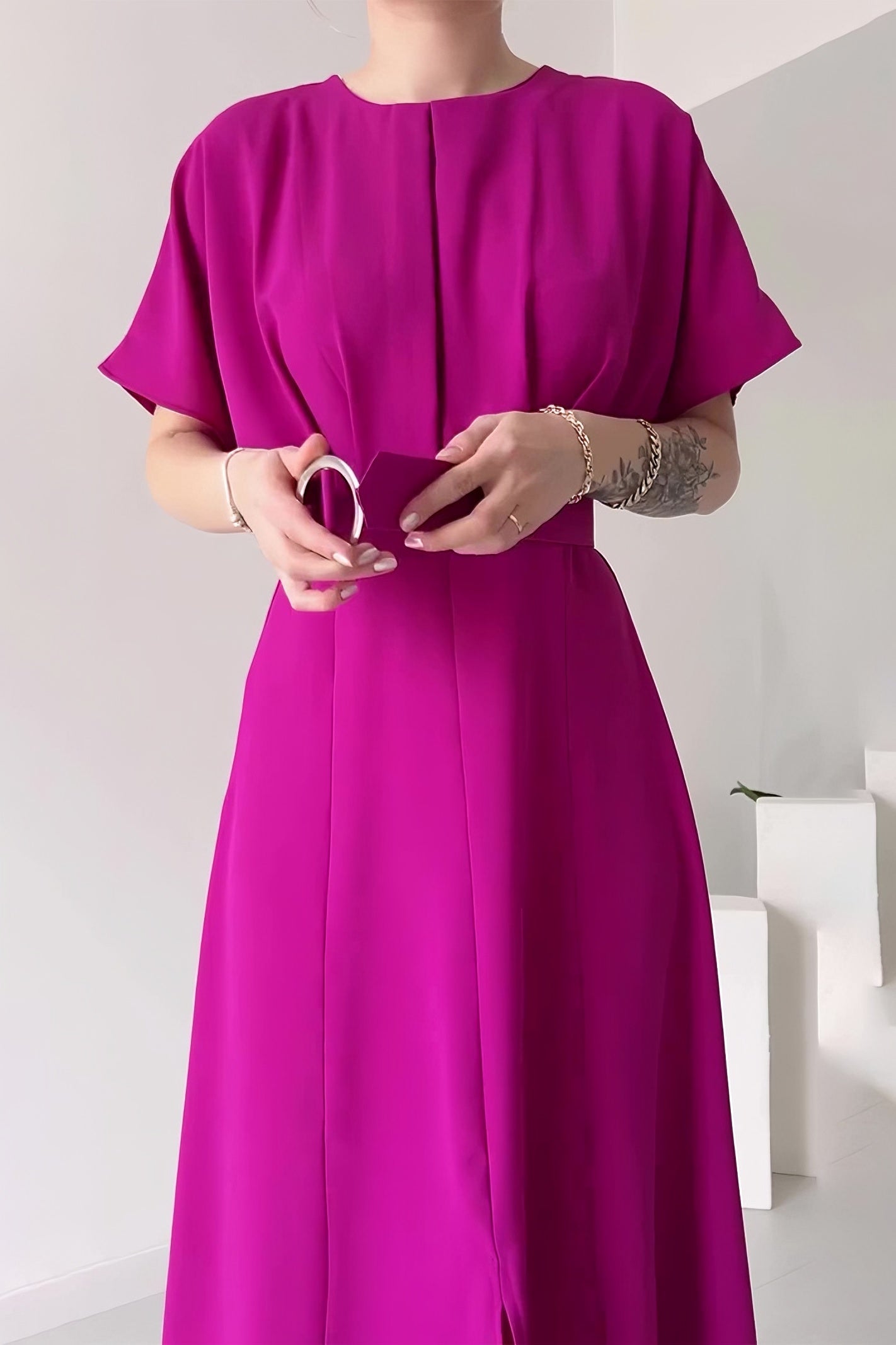 anyfreebie™-Solid color fashion round neck short sleeve belt slim long skirt