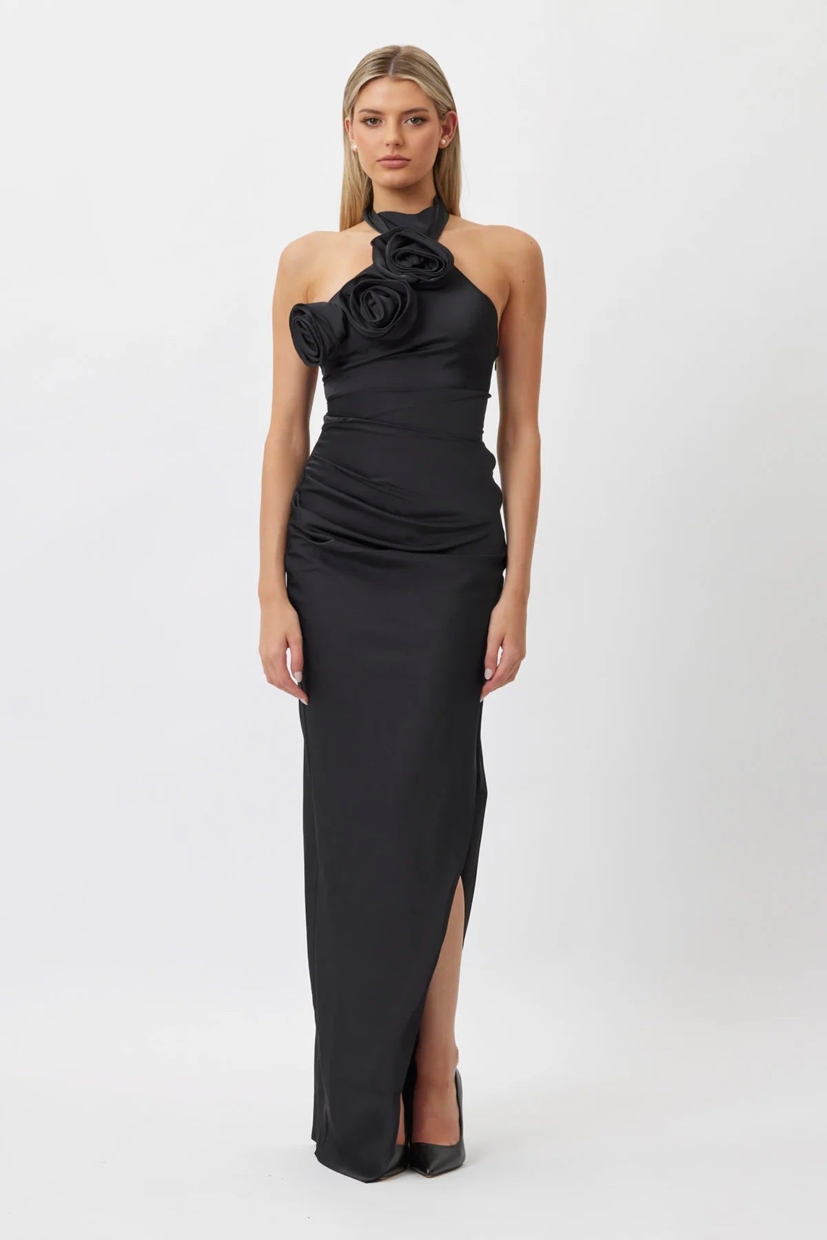 anyfreebie™-Long halter neck off-shoulder evening dress with ribbon and flowers